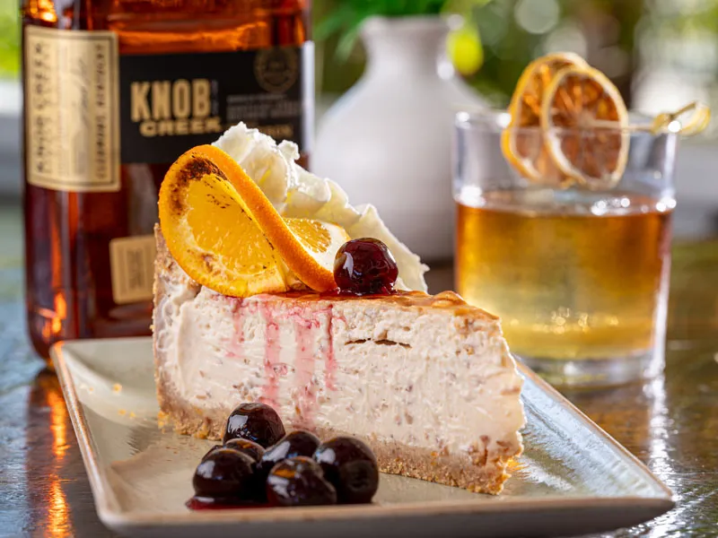 Cheesecake paired with a Knob Creek cocktail